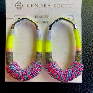 Kendra Scott NWT beautiful colors.